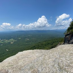 Amazing lookout points. Short hike but the incline is great so take a lot of snacks! Amazing lookout points. Short hike but the incline is great so take a lot of snacks!