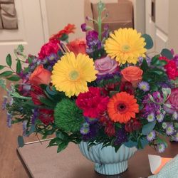 Green Belladonna Florist - Vivid Garden Arrangement