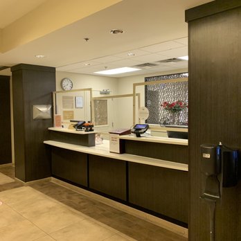 Candlewood Suites - Front desk in lobby - Hotels Near Me - Ft.Huachuca, Arizona Candlewood Suites - Front desk in lobby - Hotels Near Me - Ft.Huachuca, Arizona
