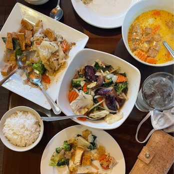 Thai Lotus - Yellow Curry. Basil Eggplant A la Carte - Thai Near Me - Reno, Nevada Thai Lotus - Yellow Curry. Basil Eggplant A la Carte - Thai Near Me - Reno, Nevada