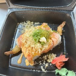 Nama Sushi - Kona roll- so yummy!