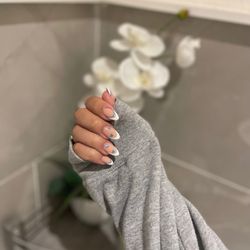 Bliss Nail Lounge