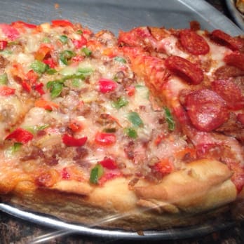 Cassiano's - Sausage and Pepperoni - Pizza Near Me - New York, New York