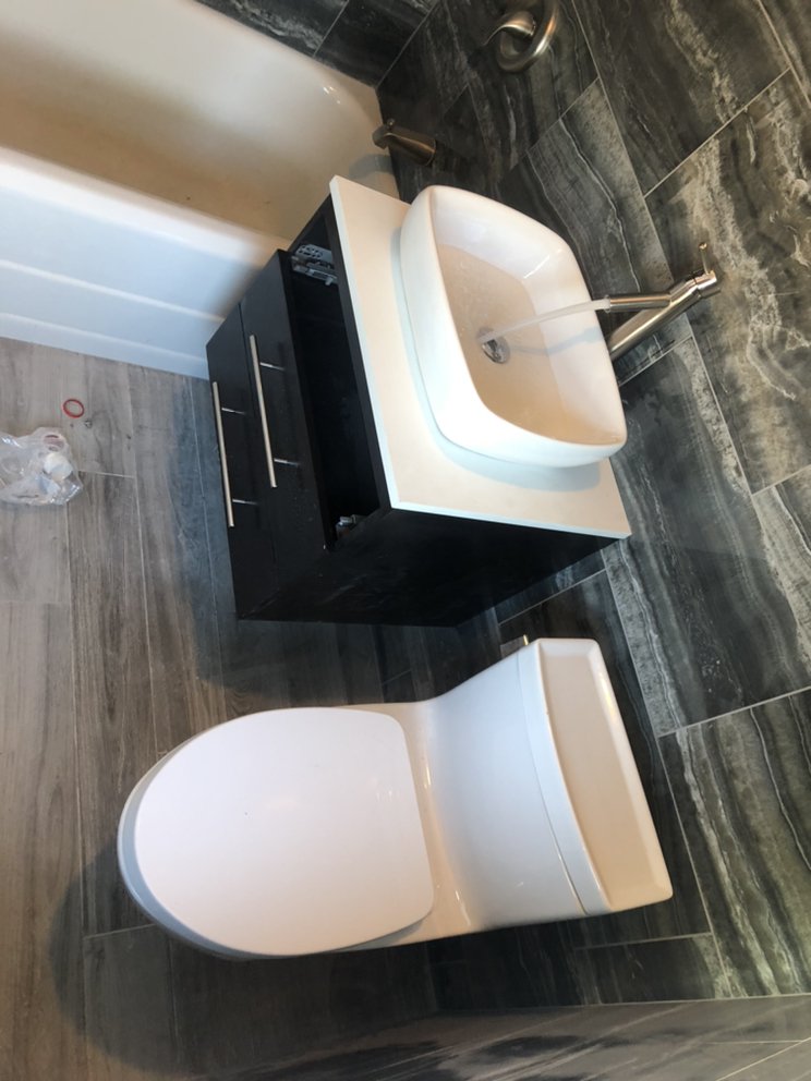 Slide of Everest Plumbing