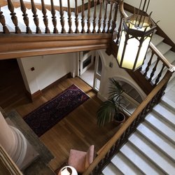 Glencoe House - Staircase