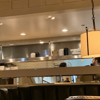 Chicago q - Bright open kitchen to peak into... - Barbeque Near Me - Chicago, Illinois