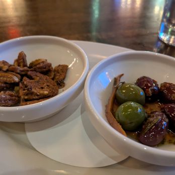 112 Eatery - free candied pecans, kinda spicy and olives - New American Near Me - Minneapolis, Minnesota