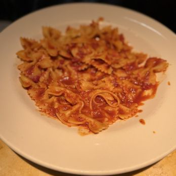 The Cheesecake Factory - Farfalle spaghetti - Desserts Near Me - Des Moines, Iowa The Cheesecake Factory - Farfalle spaghetti - Desserts Near Me - Des Moines, Iowa