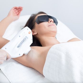 haarpunkt - Haarentfernung Achseln Frau Dauer ca. 10 Minuten - Hair Removal Near Me - Bonn, NW