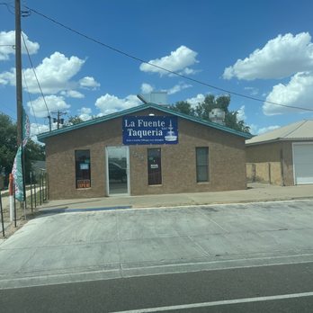 La Fuente Taqueria - Store Front - Mexican Near Me - Clovis, New Mexico