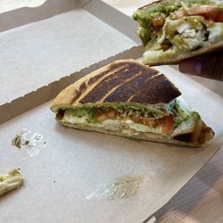 Tropical Smoothie Cafe