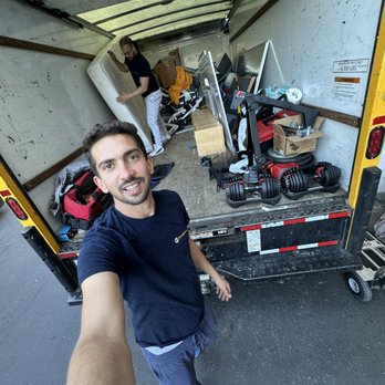 Move & Haul - Junk Removal & Hauling Near Me - San Bruno, California Move & Haul - Junk Removal & Hauling Near Me - San Bruno, California