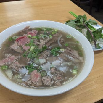 Little Saigon - Fabulous pho - Vietnamese Near Me - South San Francisco, California Little Saigon - Fabulous pho - Vietnamese Near Me - South San Francisco, California