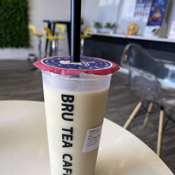 Bru Tea Cafe - Four season oolong tea milk tea with agar boba - Bubble Tea Near Me - Elk Grove, California Bru Tea Cafe - Four season oolong tea milk tea with agar boba - Bubble Tea Near Me - Elk Grove, California
