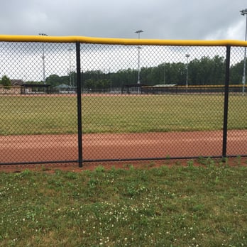 Macomb Corners Park - Well groomed baseball diamonds - Playgrounds Near Me - Macomb, Michigan Macomb Corners Park - Well groomed baseball diamonds - Playgrounds Near Me - Macomb, Michigan