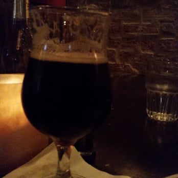 Wilde Bar & Restaurant - Pubs Near Me - Chicago, Illinois