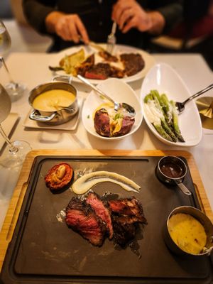 Ponte Modern American by null