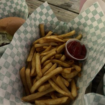 BB'S - Large fry - Food Trucks Near Me - Austin, Texas