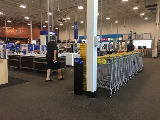 BEST BUY - SARASOTA - Updated January 2025 - 10 Photos & 109 Reviews
