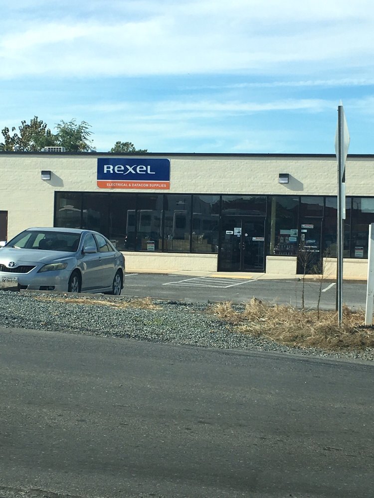 REXEL Updated September 2024 14616 Southlawn Ln, Rockville