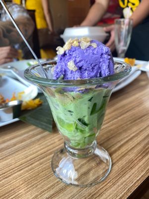 Max's Restaurant Houston, Cuisine of the Philippines by null