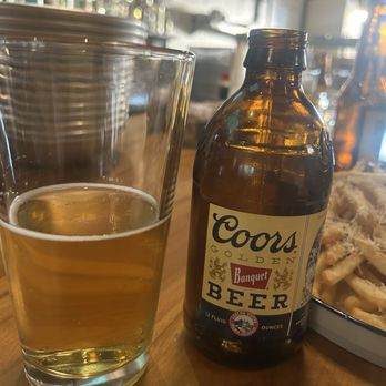 Pearl Divers Oyster Bar - Wine Bars Near Me - El Paso, Texas Pearl Divers Oyster Bar - Wine Bars Near Me - El Paso, Texas