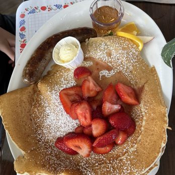 Paula's Pancake House - Danish Pancake Combination with Strawberries - Breakfast & Brunch Near Me - Solvang, California Paula's Pancake House - Danish Pancake Combination with Strawberries - Breakfast & Brunch Near Me - Solvang, California