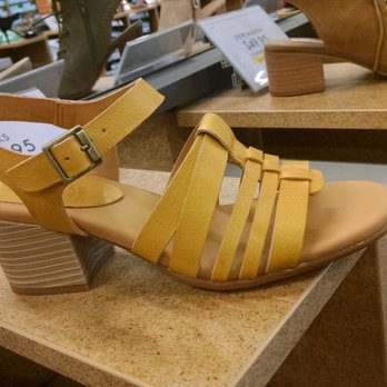 DSW Designer Shoe Warehouse - I love color and I am thinking of returning for this one. Check out that cushioned footbed. - Shoe Stores Near Me - Montgomery, Alabama DSW Designer Shoe Warehouse - I love color and I am thinking of returning for this one. Check out that cushioned footbed. - Shoe Stores Near Me - Montgomery, Alabama