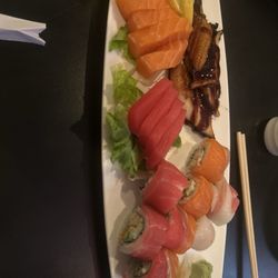 La Hiro Sushi and Sweets - Sashimi