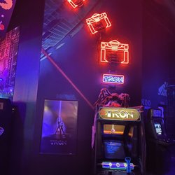 Player 1 Video Game Bar