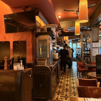 Café Daguerre - French Near Me - Paris, 75 Café Daguerre - French Near Me - Paris, 75