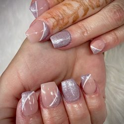 Hollywood Nails