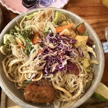 Kamayan Atl - Pancit big on - Filipino Near Me - Doraville, Georgia Kamayan Atl - Pancit big on - Filipino Near Me - Doraville, Georgia