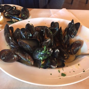 Bum Rogers - Mussels in garlic and wine - Seafood Near Me - Seaside Park, New Jersey Bum Rogers - Mussels in garlic and wine - Seafood Near Me - Seaside Park, New Jersey