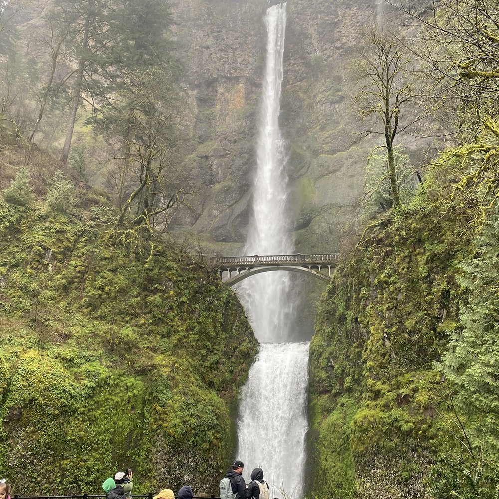 Multnomah Falls - Hiking Near Me - Bridal Veil, Oregon Multnomah Falls - Hiking Near Me - Bridal Veil, Oregon