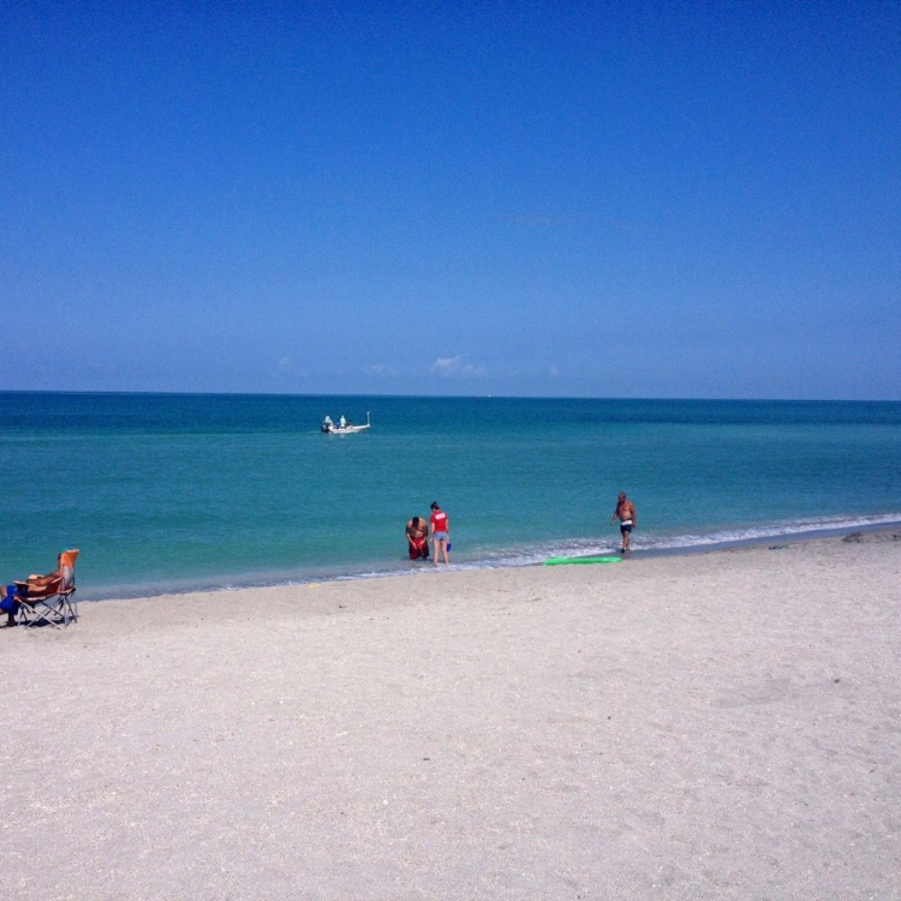 Turtle Beach - Turtle Beach is a great spot for swimming. - Beaches Near Me
