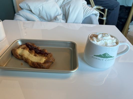 Summit Coffee Brookhaven by null