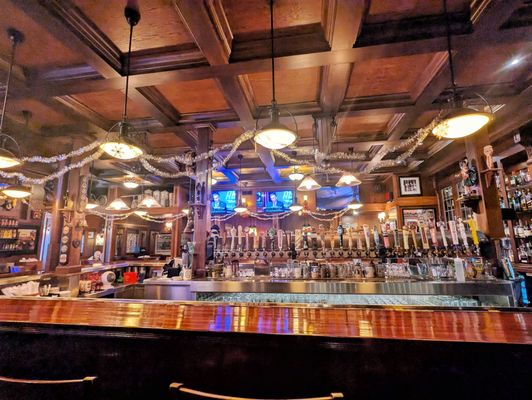 Aristocrat Pub & Oxford Room by null