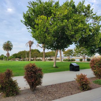 Courtyard by Marriott San Diego Airport/Liberty Station - Walkway near hotel - Hotels Near Me - San Diego, California Courtyard by Marriott San Diego Airport/Liberty Station - Walkway near hotel - Hotels Near Me - San Diego, California
