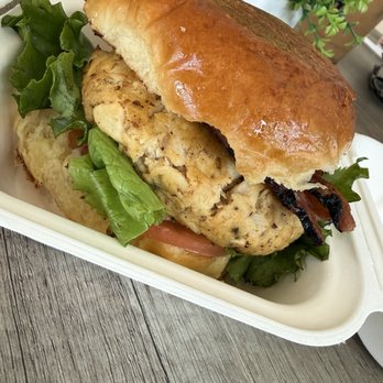 Llamabar - Crabby Patty BLT - Cafes Near Me - Washington, DC, District of Columbia Llamabar - Crabby Patty BLT - Cafes Near Me - Washington, DC, District of Columbia