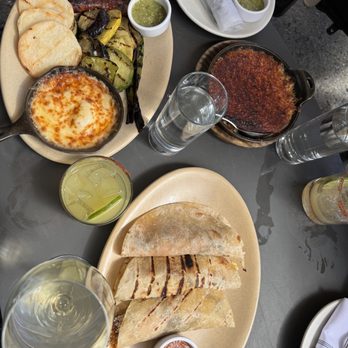Colonia Verde - Latin American Near Me - Brooklyn, New York
