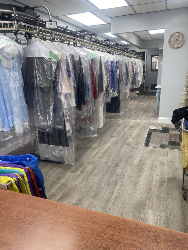 ADDISON CLEANERS Updated October 2025 4289 Belt Line Rd Addison