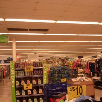 Walgreens - the inside of a store - Drugstores Near Me - Chicago, Illinois