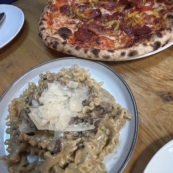 Gusto 101 - Mafalde ai Funghi and Diavola Pizza - Italian Near Me - Toronto, Ontario