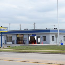 PDQ Car Wash - Green Bay