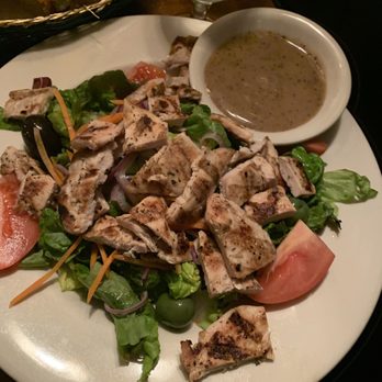 Antonio's Trattoria - chicken on house - Italian Near Me - Bronx, New York Antonio's Trattoria - chicken on house - Italian Near Me - Bronx, New York