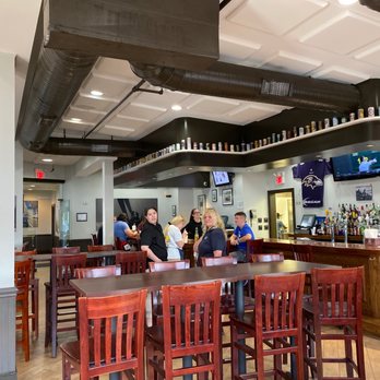 Mikes Crab House North - Seafood Near Me - Pasadena, Maryland