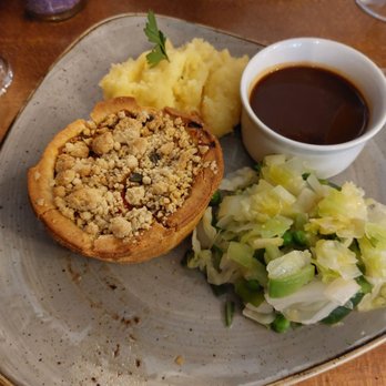 The White Lion - Sweet potato goat cheese pie (VG) - Pubs Near Me - London, XGL The White Lion - Sweet potato goat cheese pie (VG) - Pubs Near Me - London, XGL