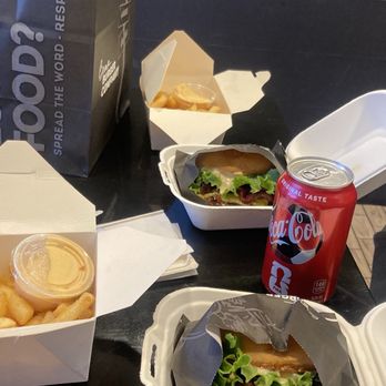 Bronx Burger - MAPLE BACON (Beef/Halal) CHEESEBURGER TRUFFE PARM FRIES - Burgers Near Me - The Bronx, New York