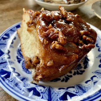 Sequoia Diner - Pecan Sticky Bun - Diners Near Me - Oakland, California